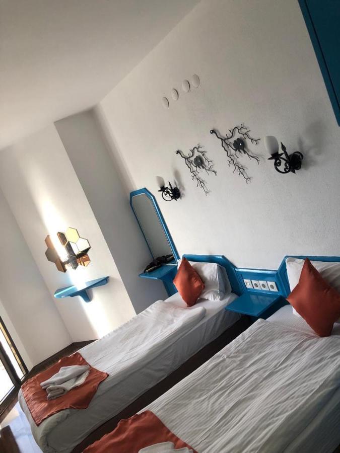 Marin Hotel Кешме Экстерьер фото